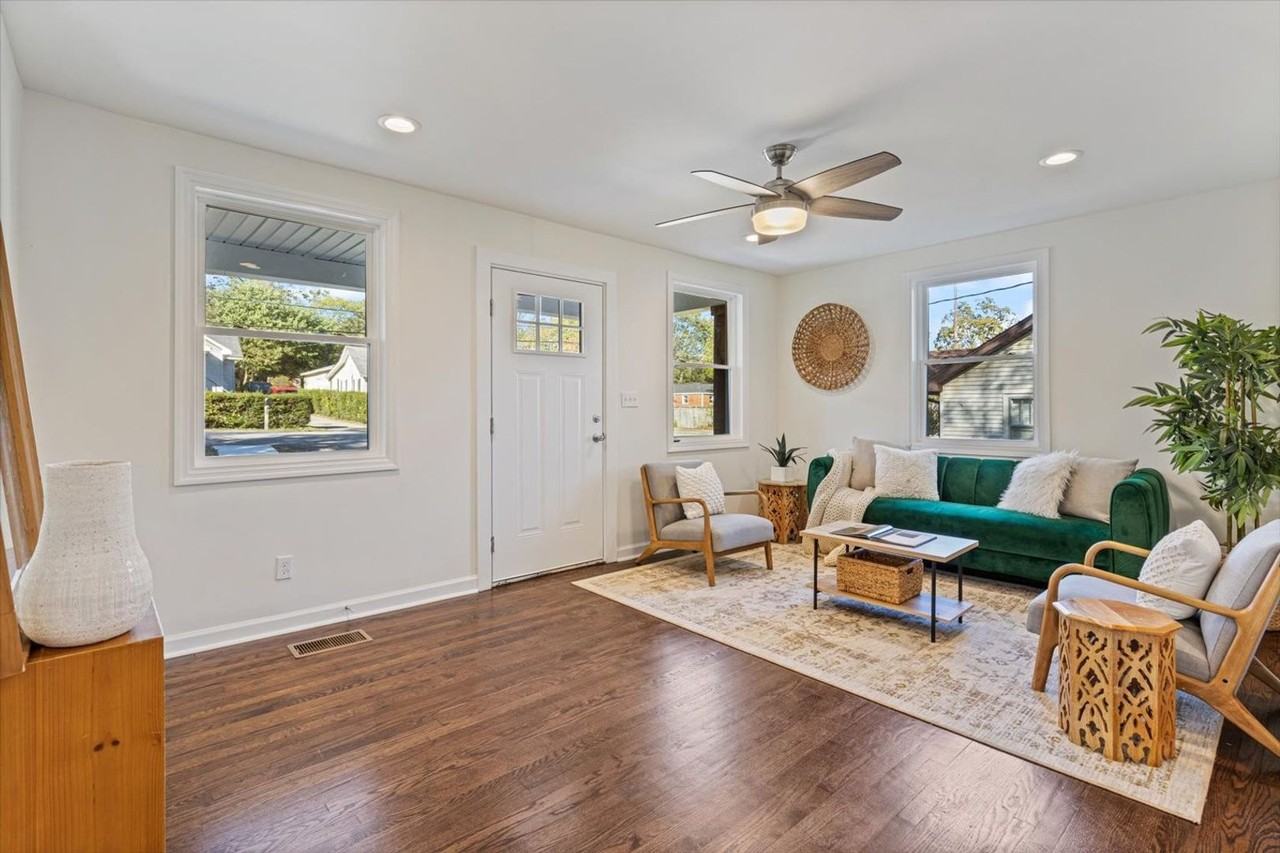 420 Elm St - Photo 5 of 31