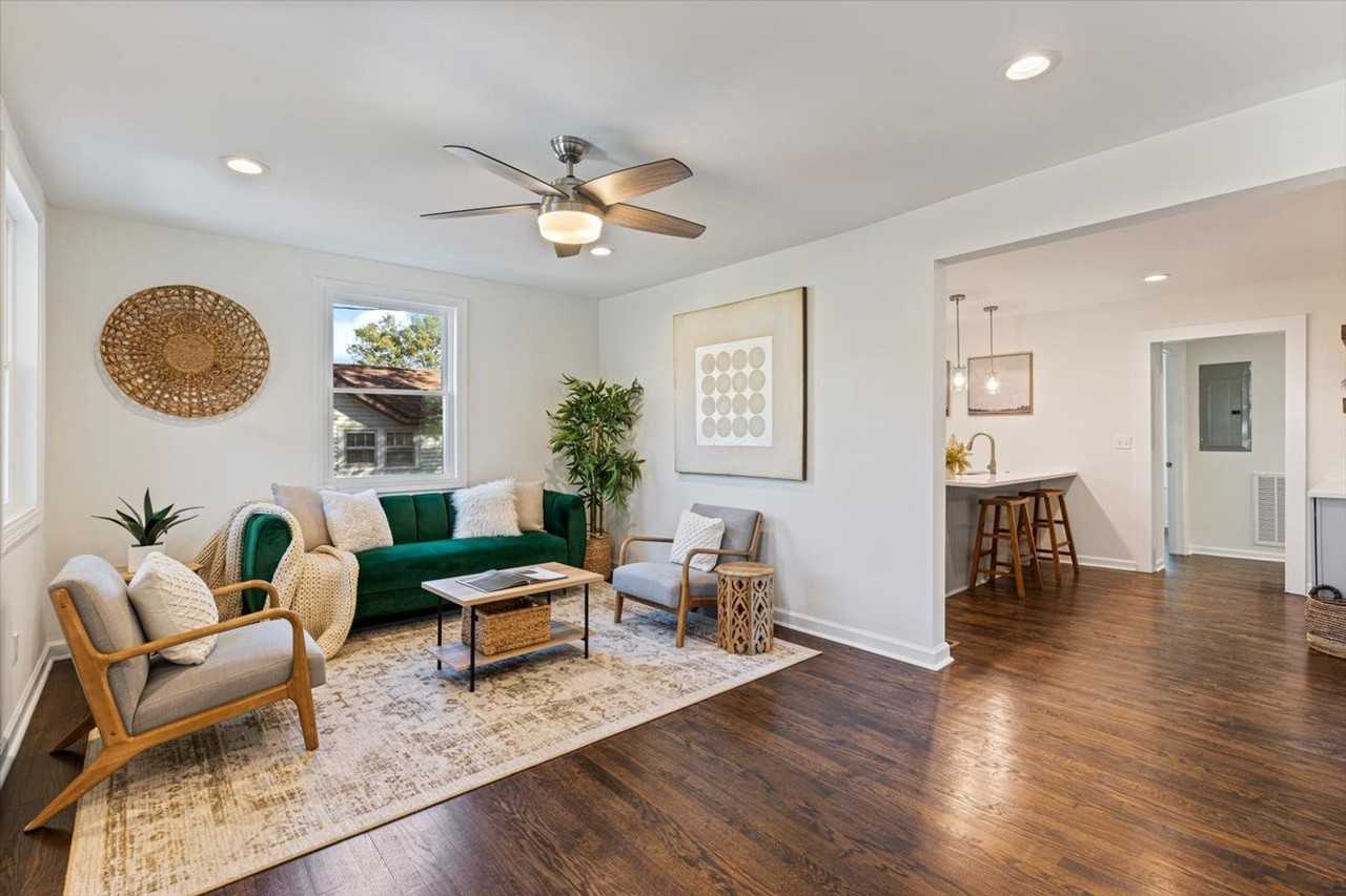 420 Elm St - Photo 6 of 31