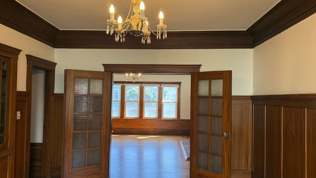 183 17th Ave - Photo 4 of 50