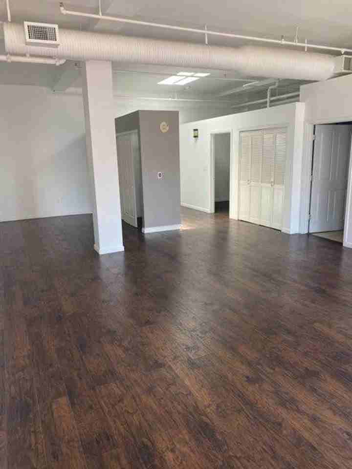 1555 California St - Photo 7 of 16