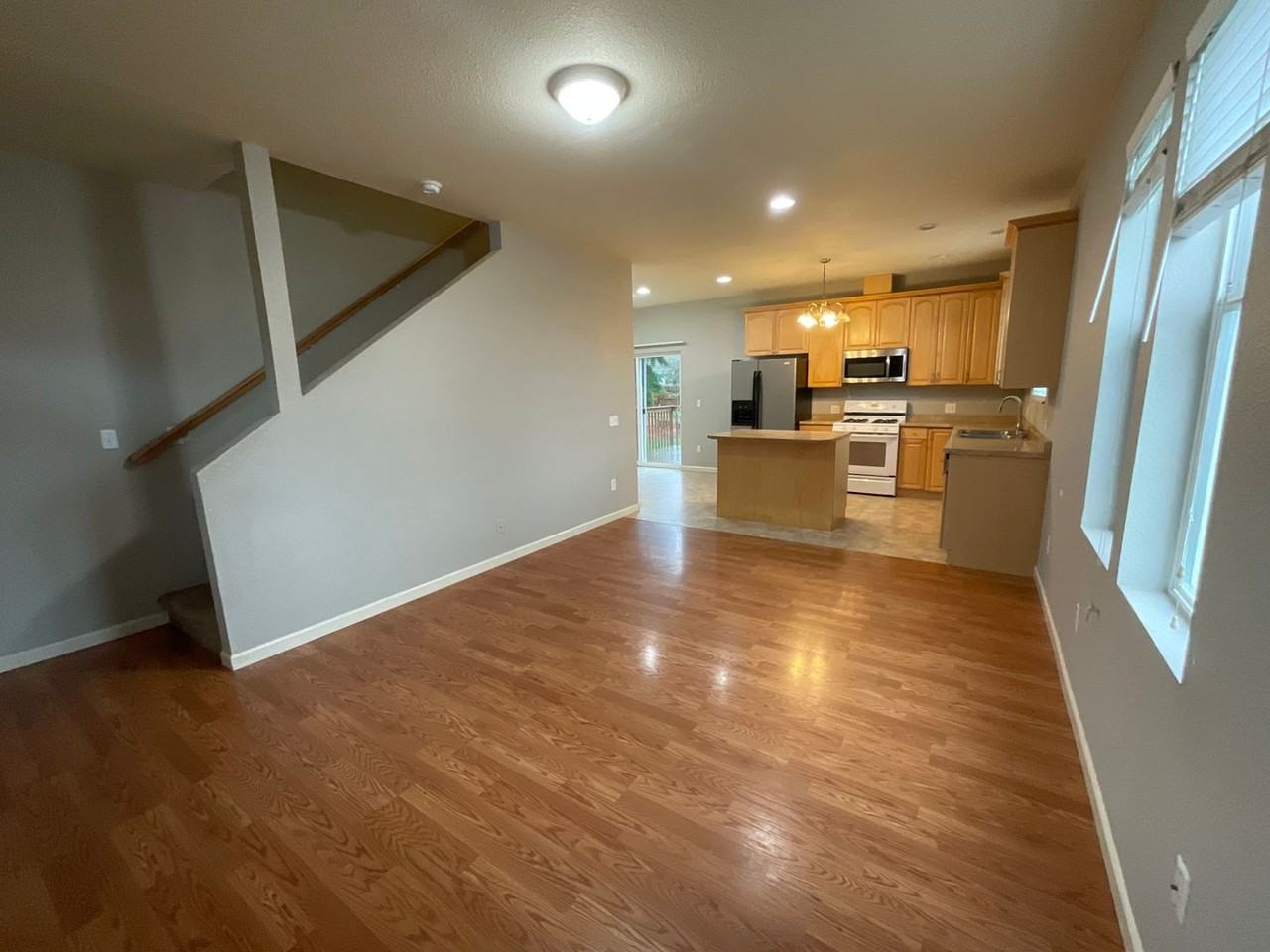 2220 Texas St - Photo 2 of 18