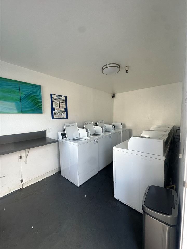 4378 Sepulveda Blvd - Photo 5 of 32