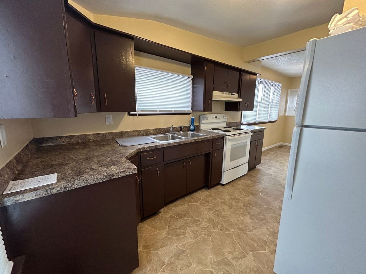 1544 1st St W - Photo 7 of 15