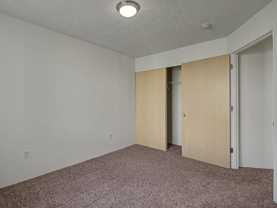 1225 E Westview Ct - Photo 1 of 1