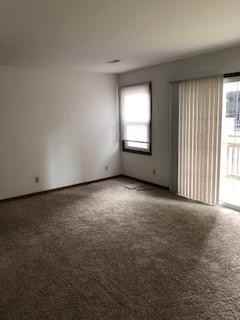 400 Clendenin St Apt G - Photo 5 of 13