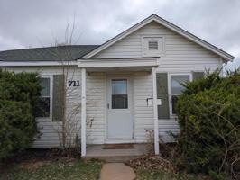 featured image of 711 Elm St