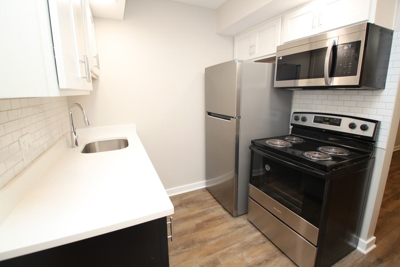 317 N Craig St #6 - Photo 5 of 9