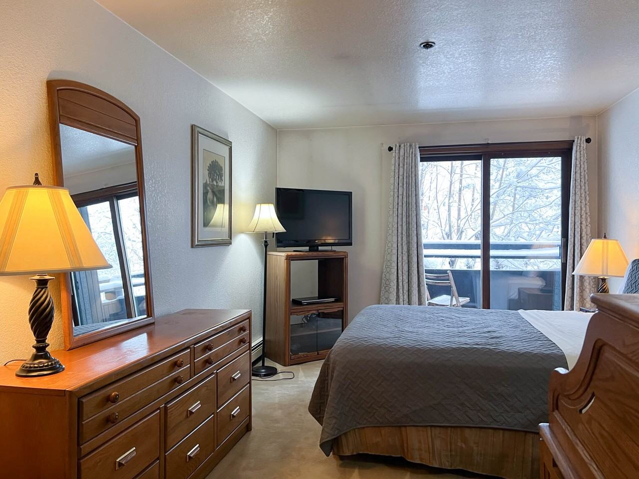 315 E 12th Ave #1 - Photo 7 of 18