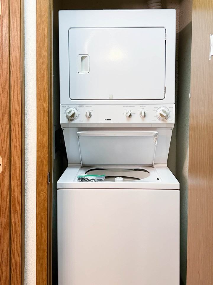 315 E 12th Ave #1 - Photo 3 of 18