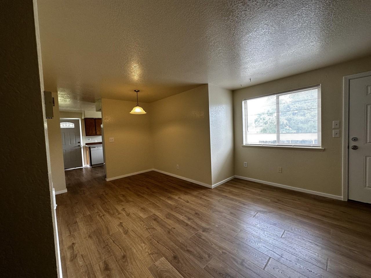 971 Point Brown Ave Se #1 - Photo 2 of 13