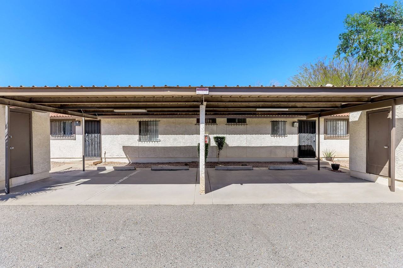 Belleview Estates Townhomes - Photo 5 of 5