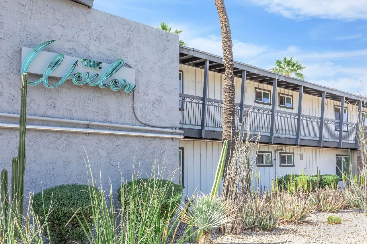 The Wexler Apartments - Photo 4 of 32