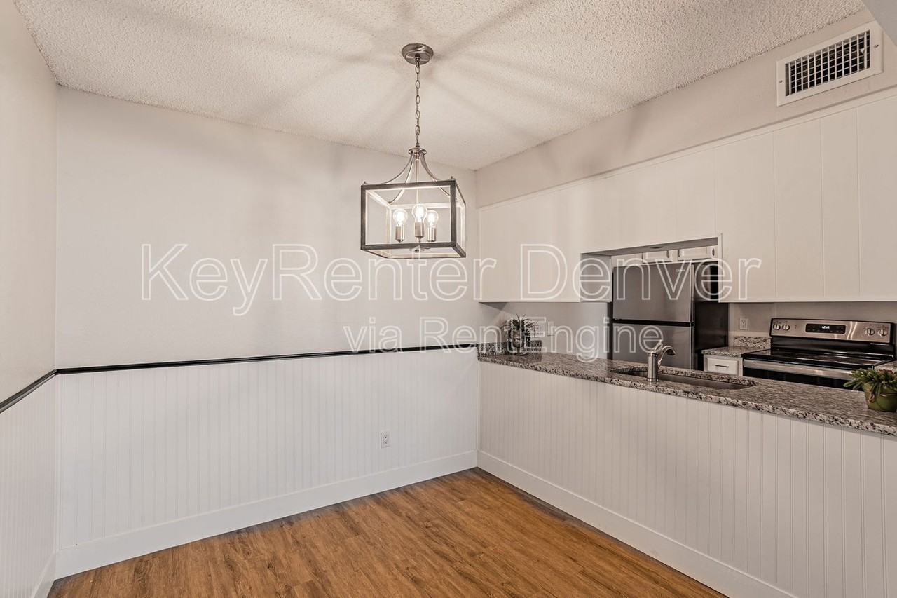 7665 East Eastman Avenue #A103 - Photo 4 of 16