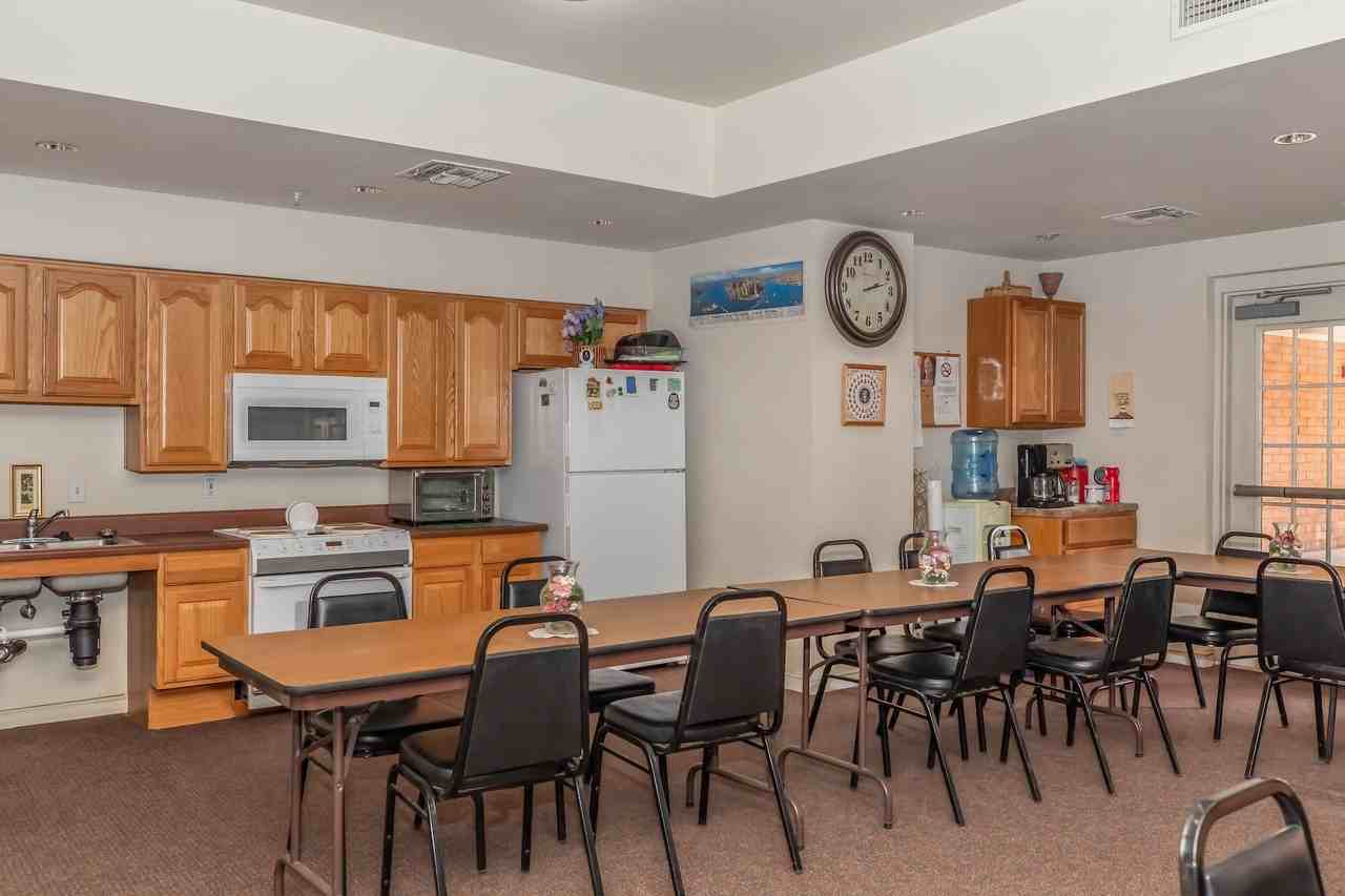 La Cascada II Apartments - Photo 5 of 10
