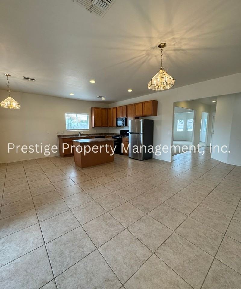 6739 S Placita Segovia - Photo 3 of 26