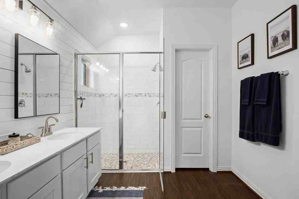 2221 Wooded Run Trl - Photo 2 of 25