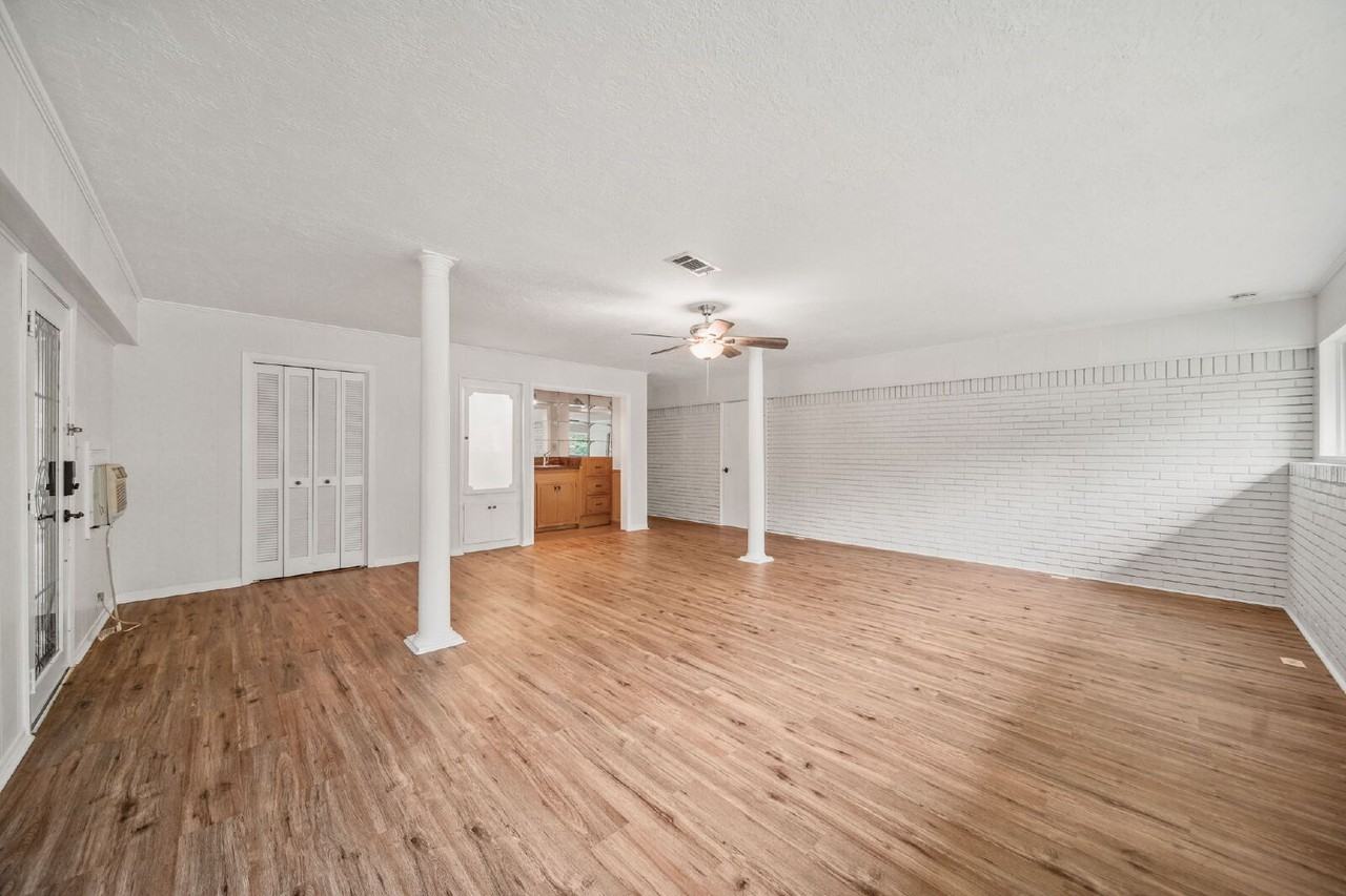 2019 N Thompson St Ste A - Photo 5 of 17