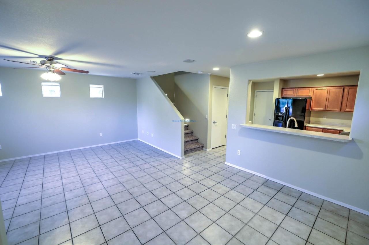 5793 S Cedar Ridge Rd - Photo 4 of 19