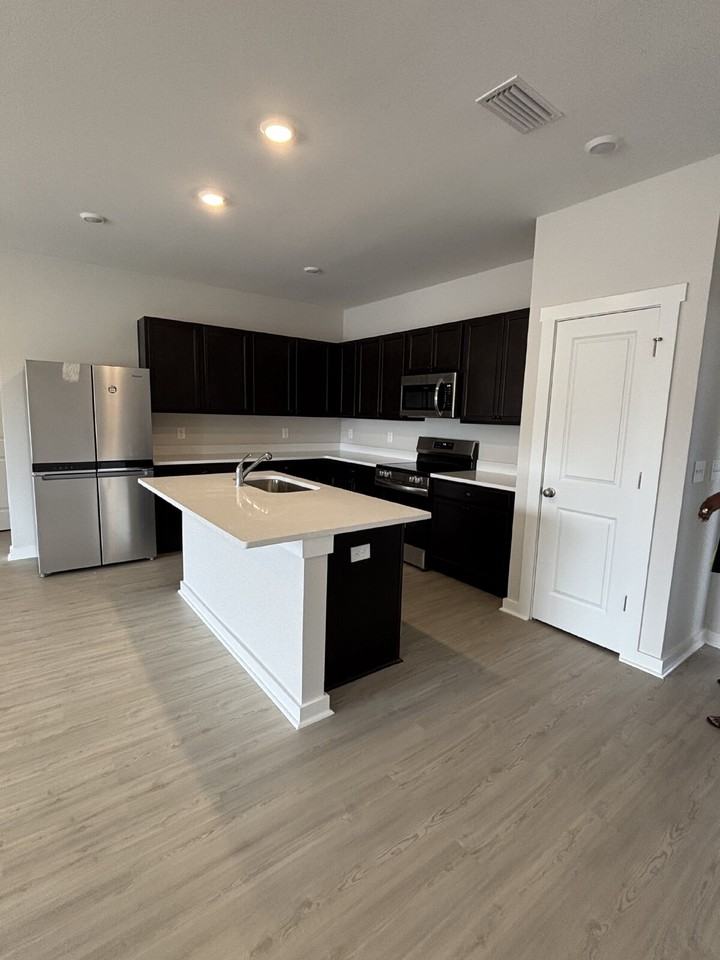 1080 Blazing Star St - Photo 2 of 17