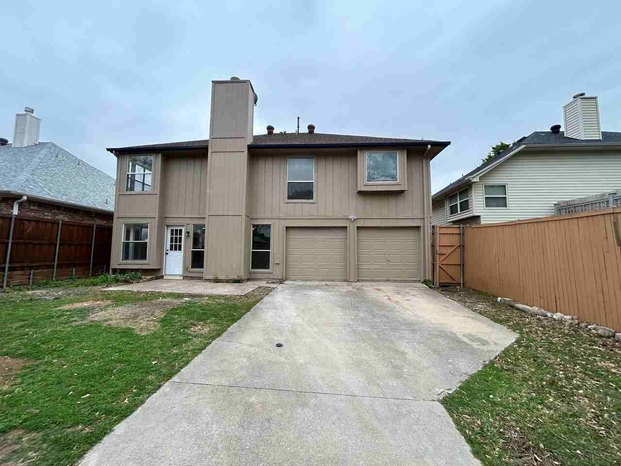 1131 Holly Dr - Photo 3 of 46