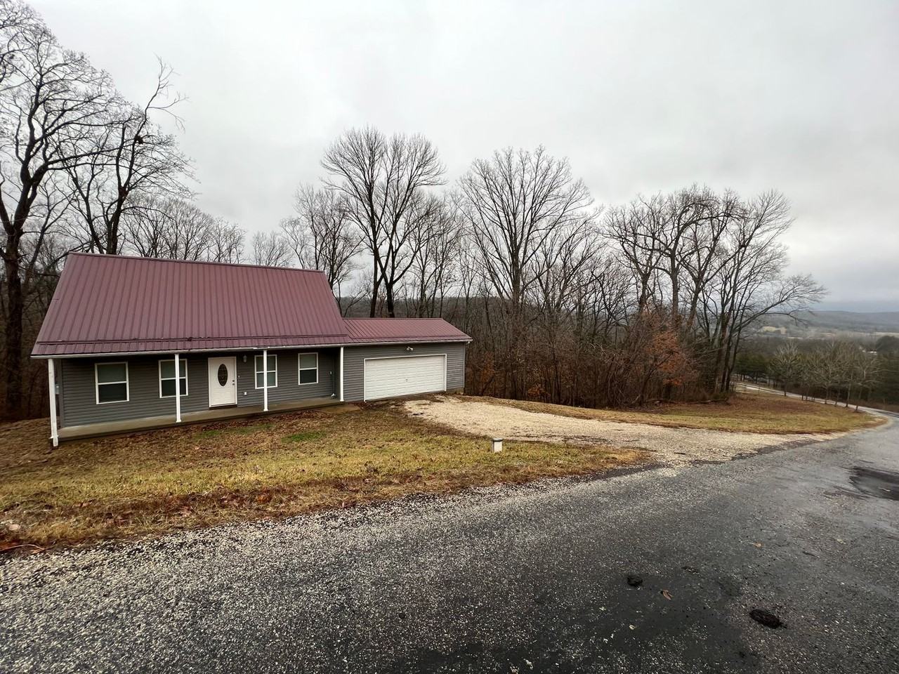 11429 High Plains Rd - Photo 3 of 16