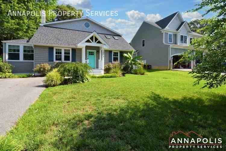 1004 Mount Holly Dr - Photo 2 of 31