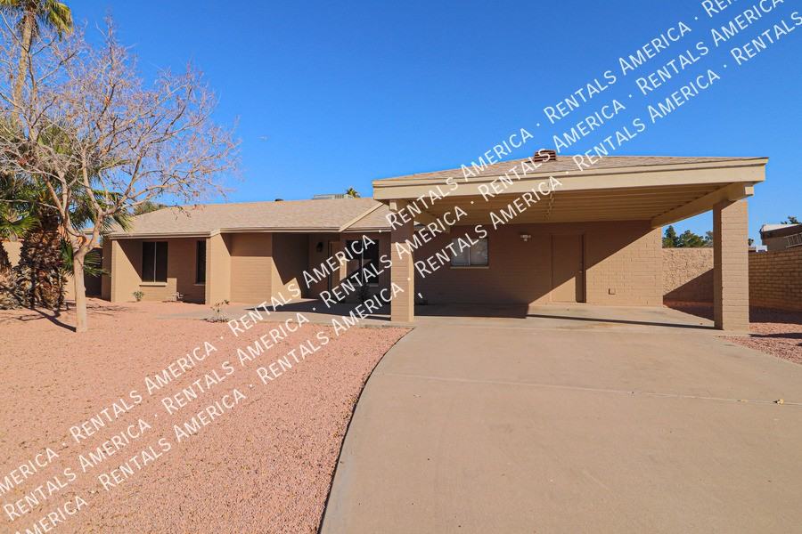 1817 S Westwood - Photo 2 of 39