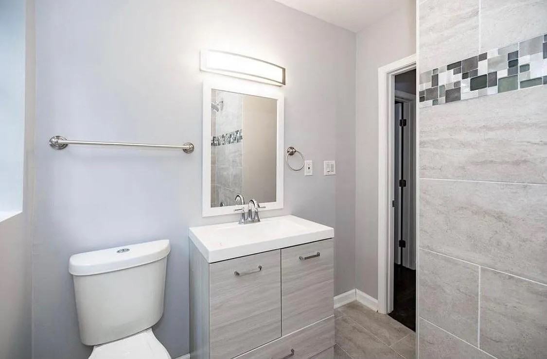 2032 Westminster Way Ne #NA - Photo 6 of 9
