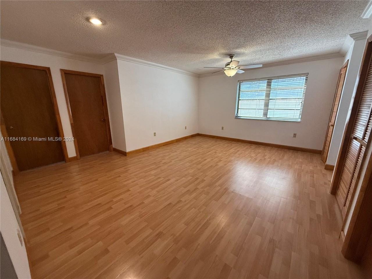 14381 Sw 19th Ter #NA - Photo 7 of 13