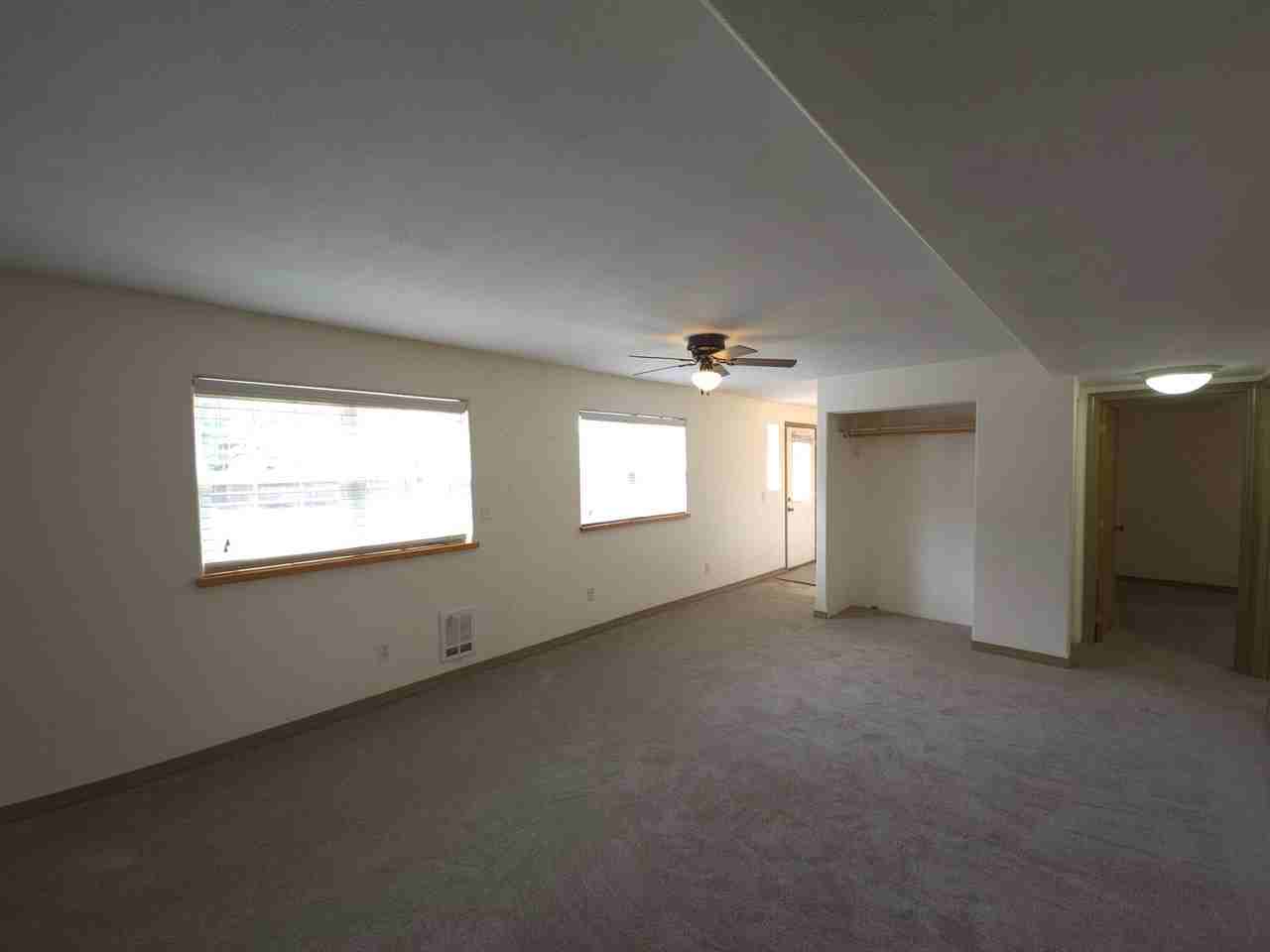 412 W Riverside Ave - Photo 4 of 19