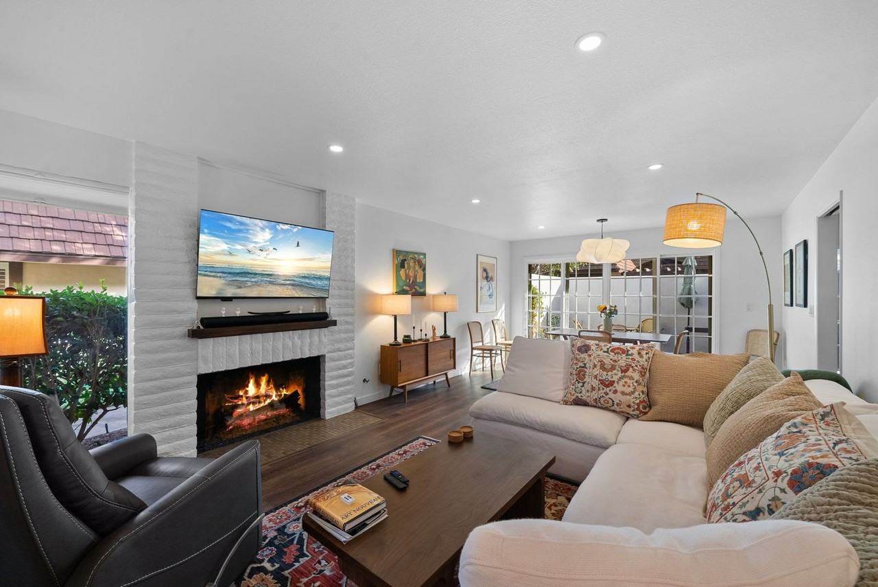 4517 Collwood Ln - Photo 4 of 26