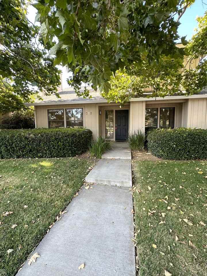 2731 Lillard Dr - Photo 3 of 24