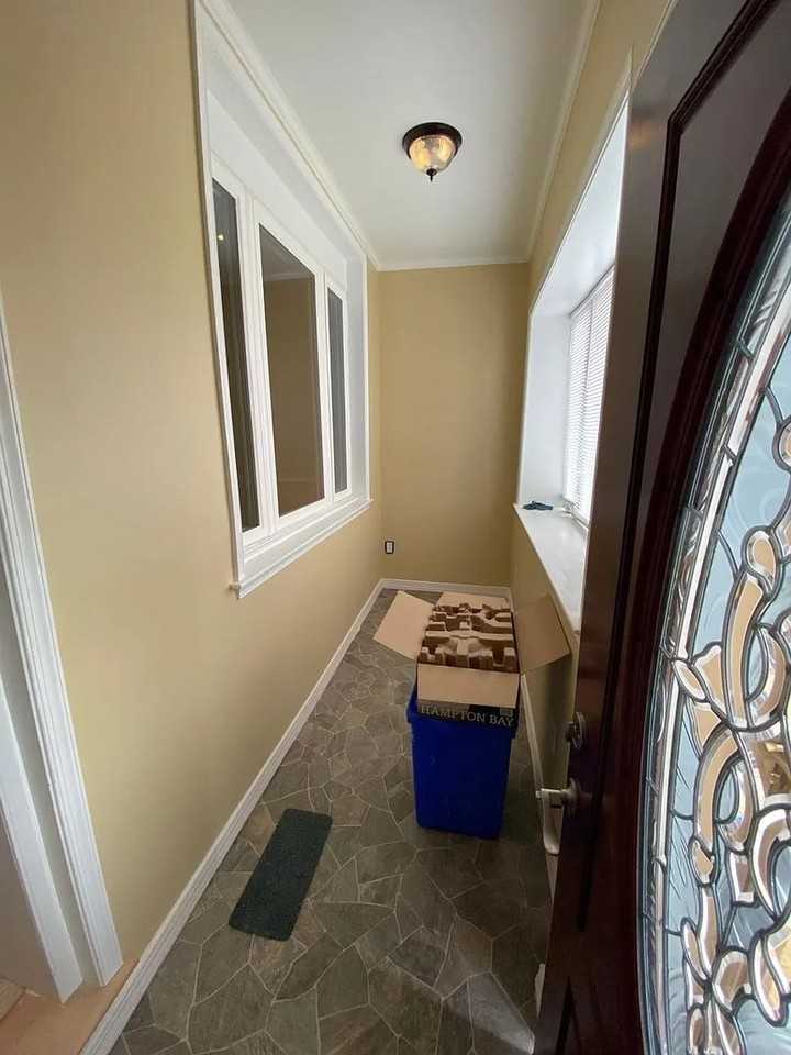 2625 S 3rd St - Photo 2 of 18