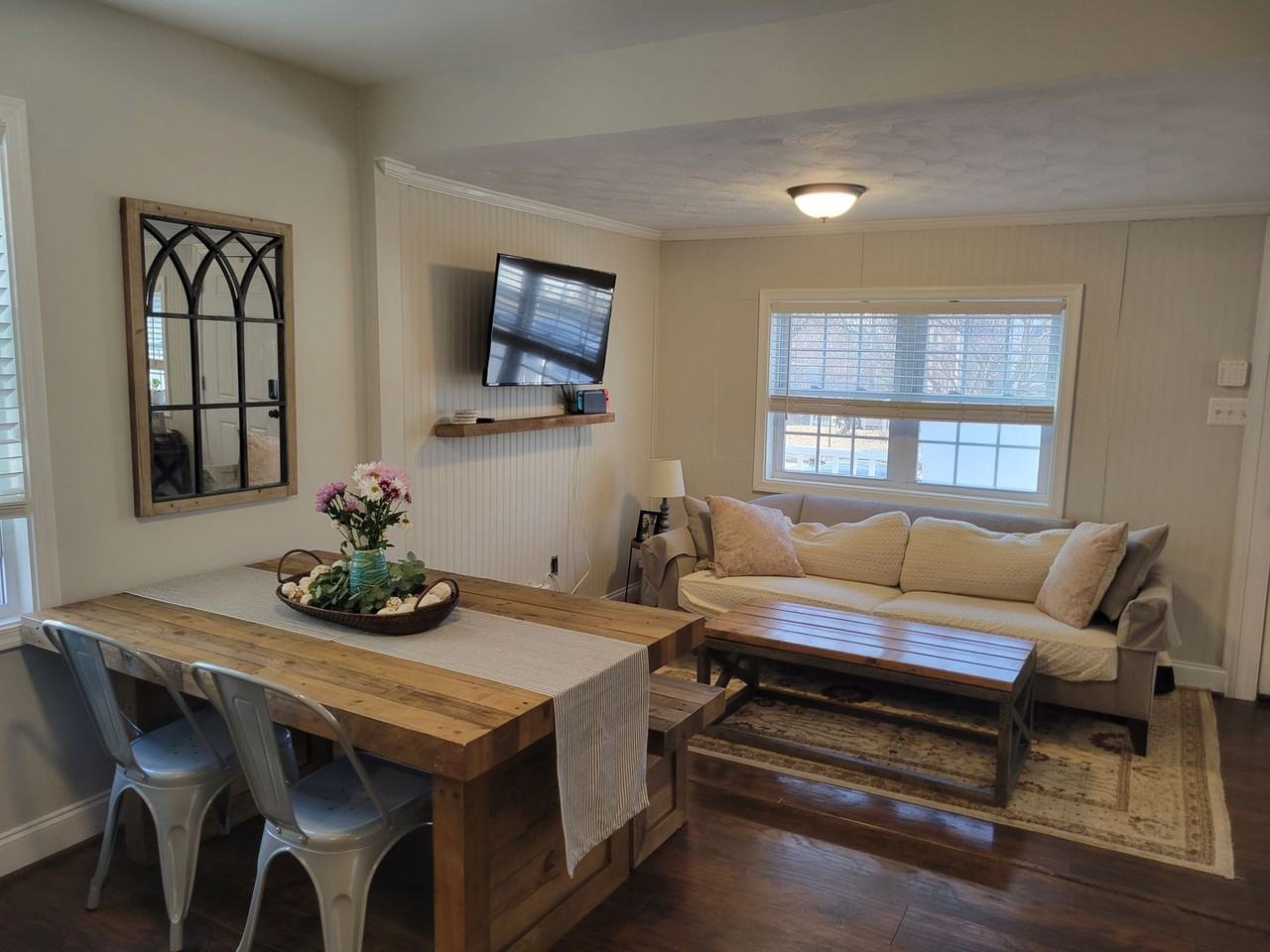 1122 Hilltop Rd - Photo 2 of 22