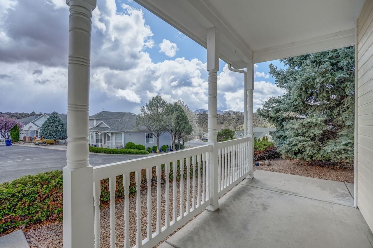 1929 N Fleet St - Photo 3 of 38