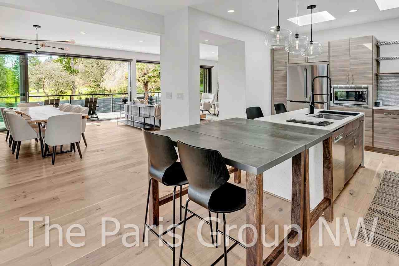 8080 Ne 24th St - Photo 3 of 44