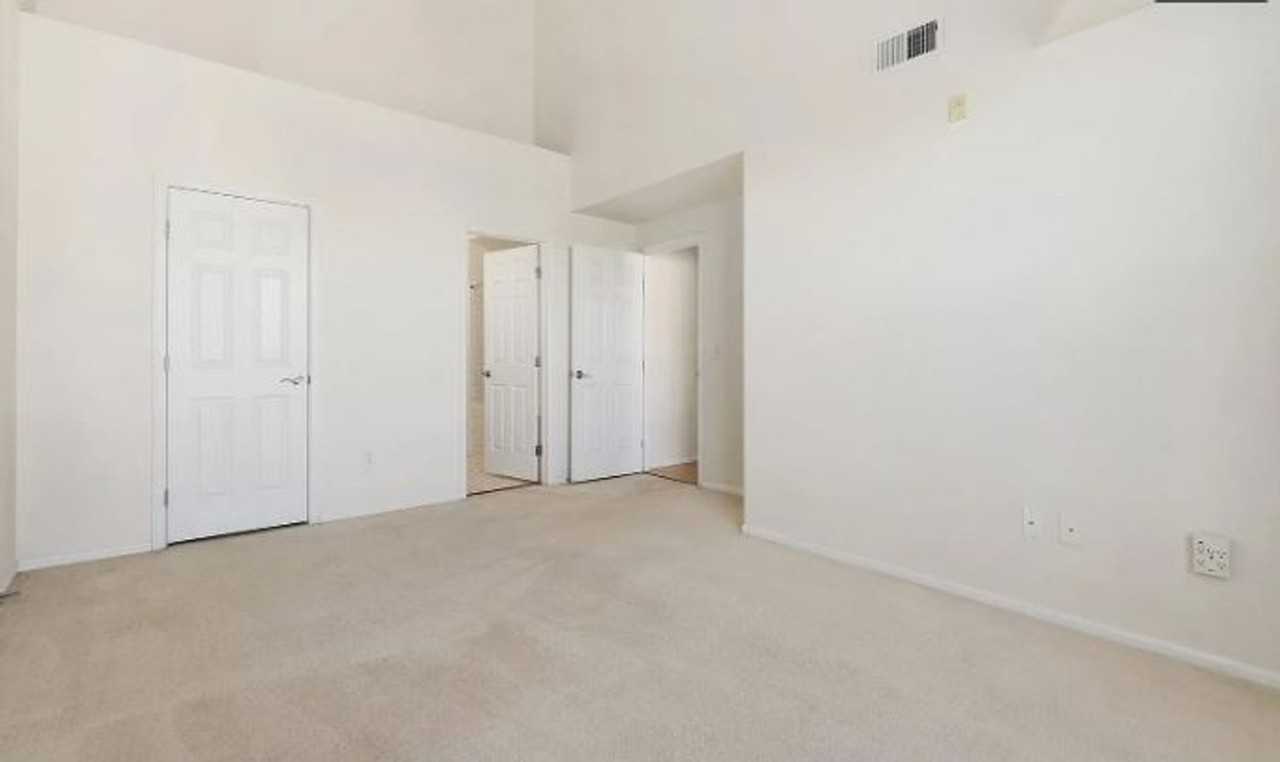 3875 S Dayton St - Photo 5 of 16