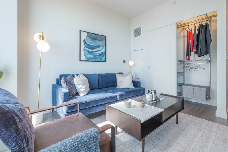 123 E Roosevelt Rd - Photo 4 of 20