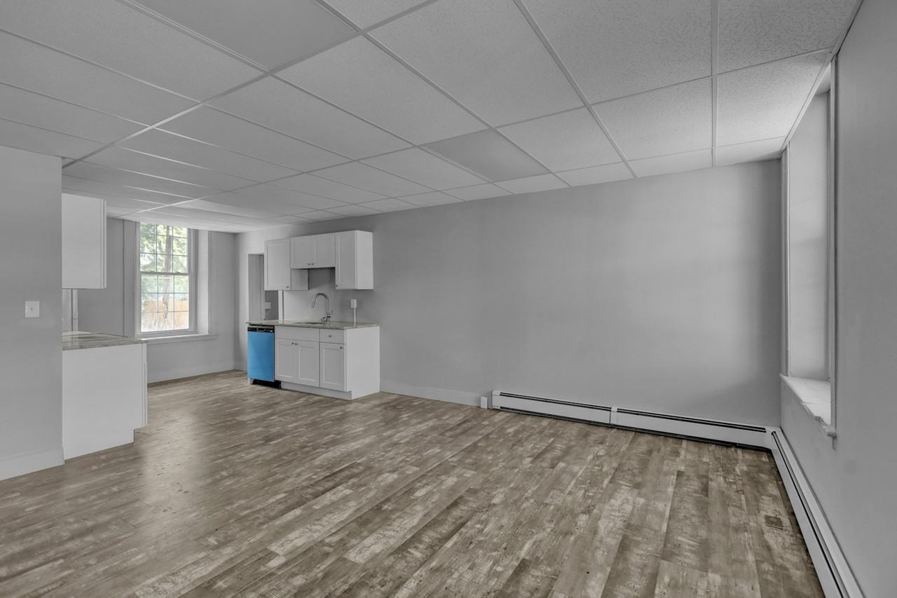 2693 West Philadelphia Avenue, Unit #2 - 1st Floor 3br - Photo 5 of 19