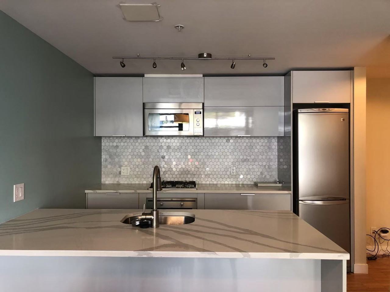 128 West Cordova Street #14F - Photo 2 of 32