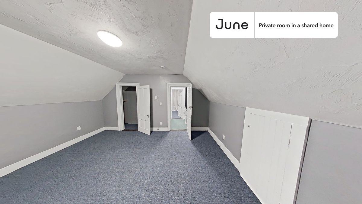 19 Harrison St #D - Photo 2 of 16