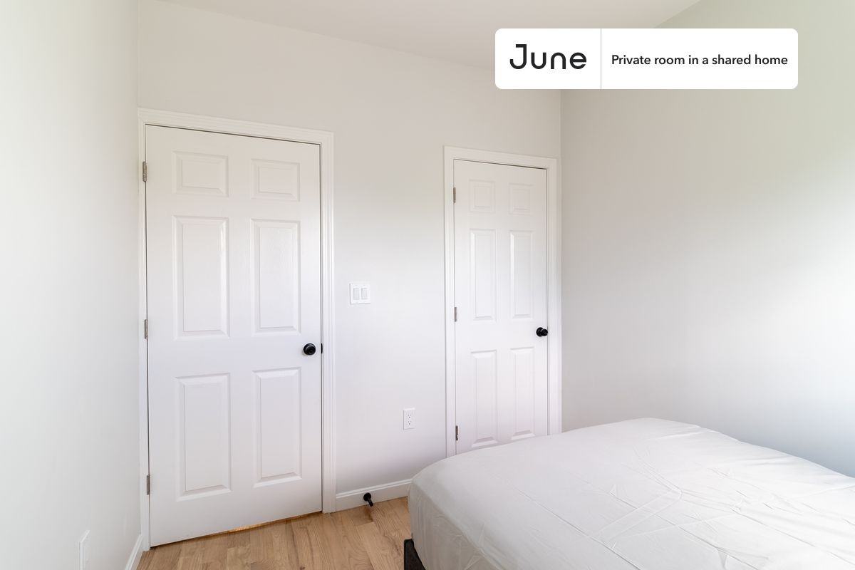 90 Mount Vernon St #C - Photo 4 of 14