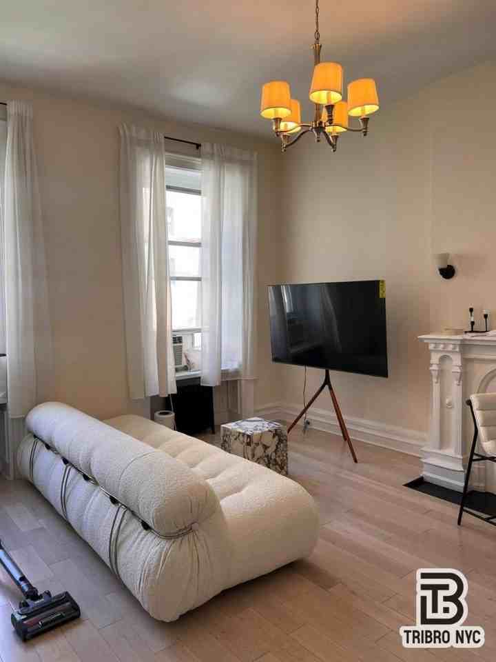 294 3rd Ave - Photo 2 of 5