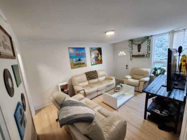 18 Dublin St N #E - Photo 3 of 6