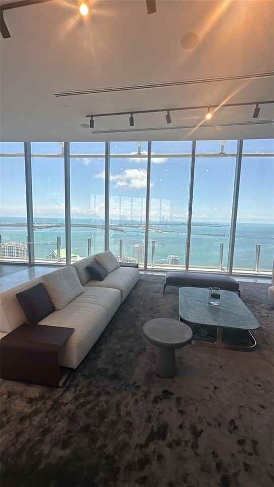300 Biscayne Boulevard Way #1909 - Photo 6 of 42
