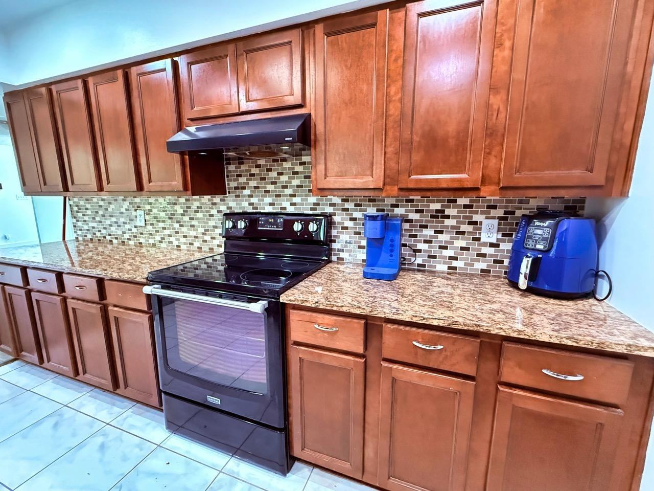 River Bluff Ln - Photo 7 of 13