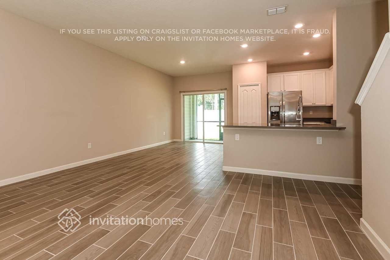 2569 Sandy Dune Dr - Photo 4 of 16