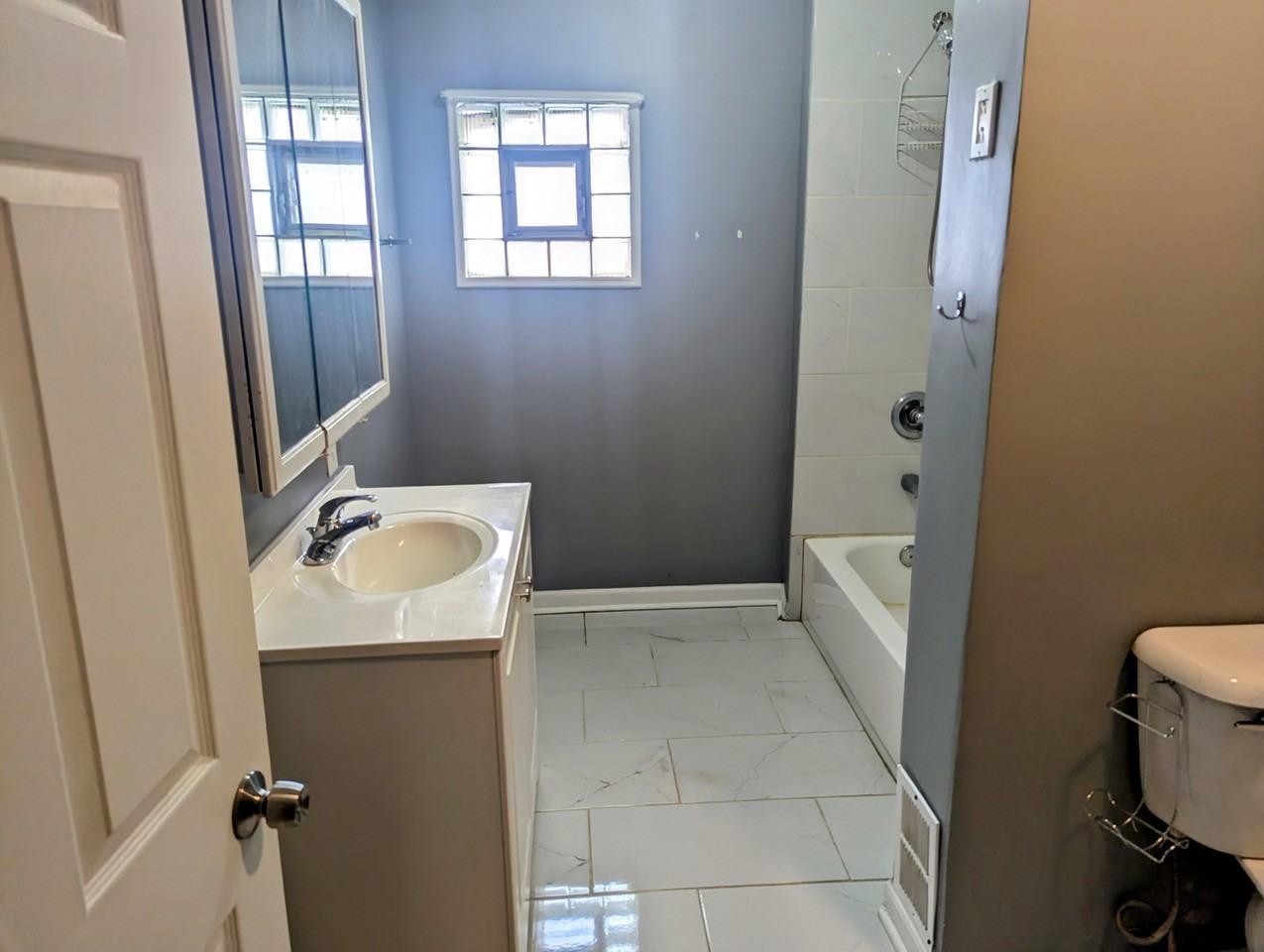 5612 S Il Route 31 ##B - Photo 7 of 7