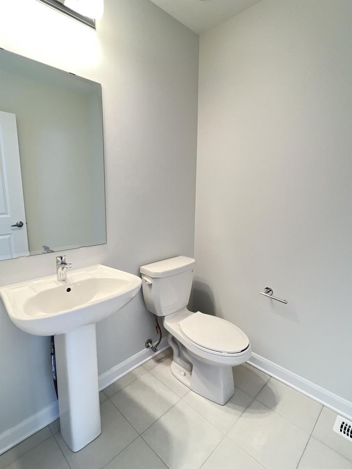 649 Hamsa Street (Barrhaven) - 1 - Photo 3 of 23