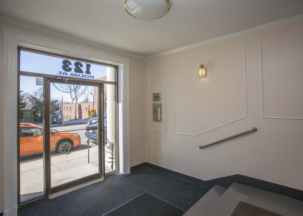 123 Highland Ave #36 - Photo 7 of 13